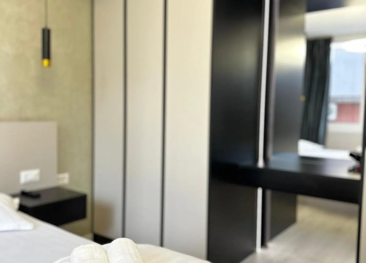 Luxurious Central Stay - Self Check-In Tirana 0*,