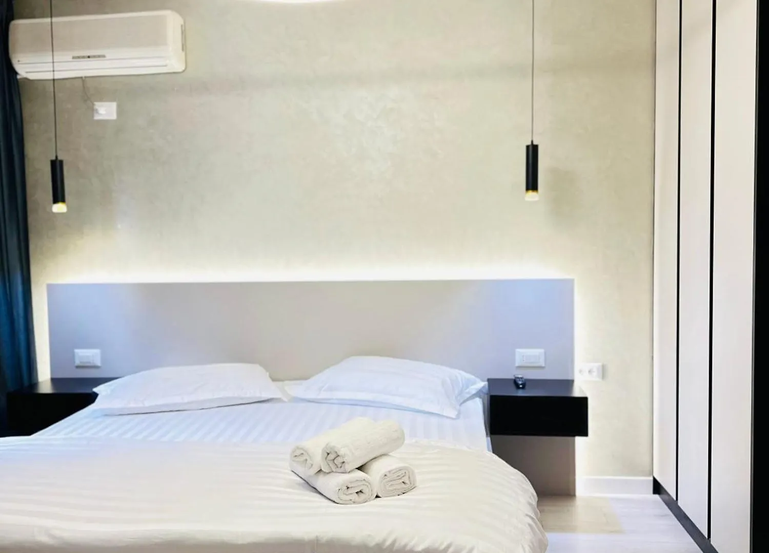 Luxurious Central Stay - Self Check-In Tirana